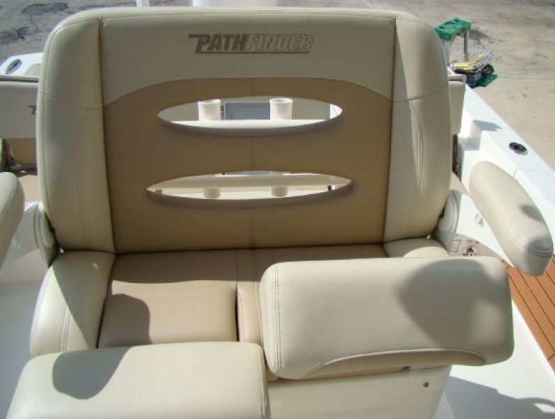 2017 Pathfinder 2600 TRS