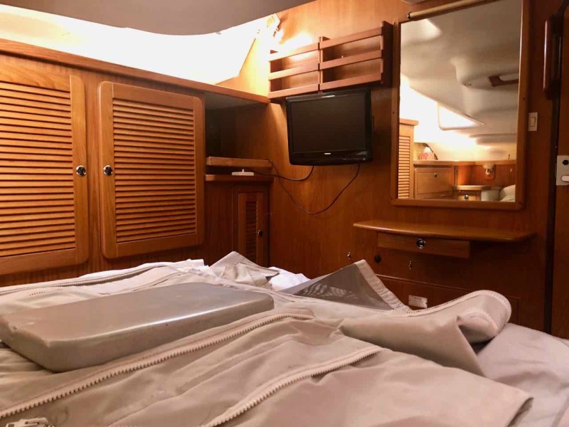 2001 Catalina 470