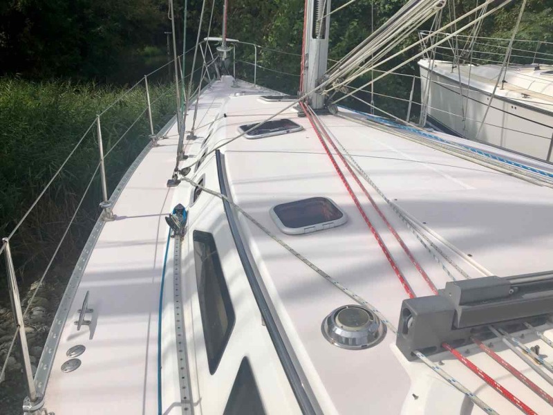 2001 Catalina 470