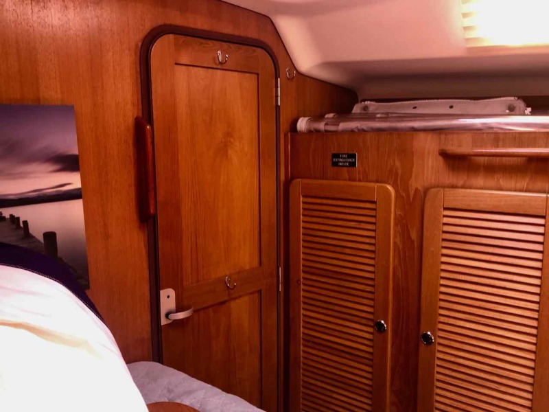 2001 Catalina 470