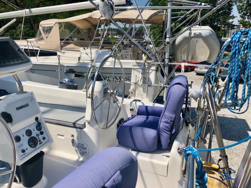 2001 Catalina 470