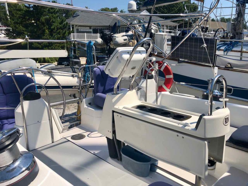2001 Catalina 470