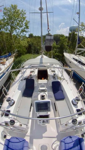 2001 Catalina 470
