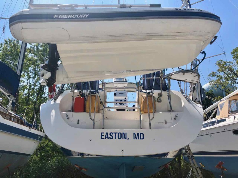 2001 Catalina 470