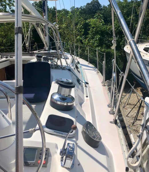 2001 Catalina 470