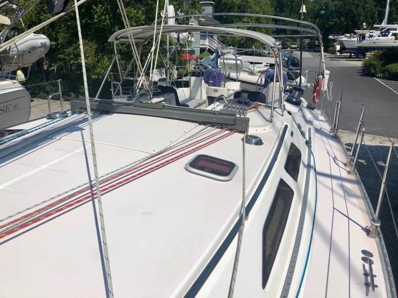 2001 Catalina 470