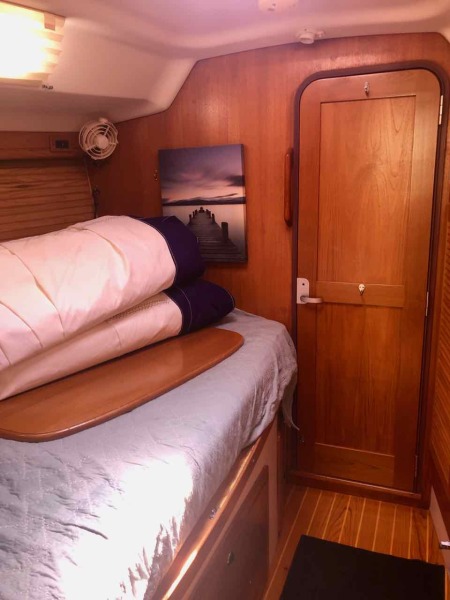 2001 Catalina 470