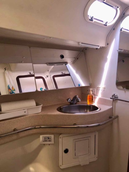 2001 Catalina 470