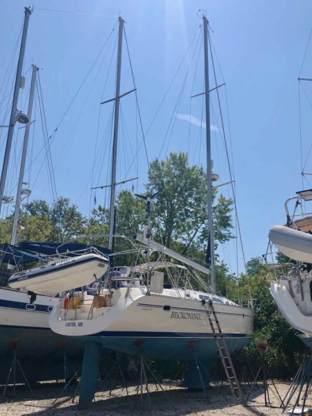 2001 Catalina 470