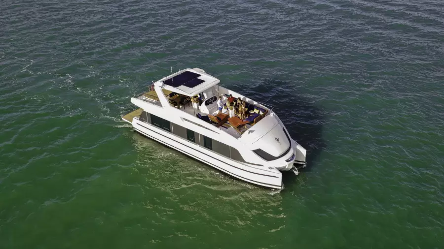 54 Overblue Power Catamaran