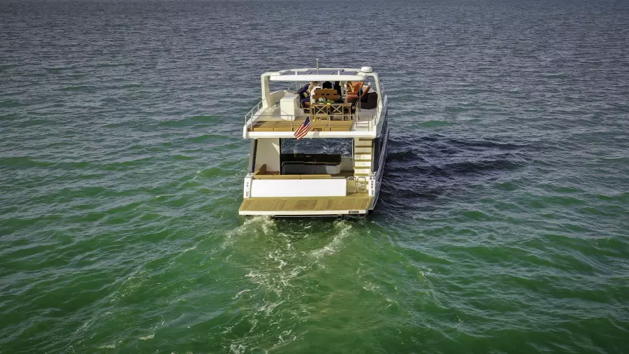 54 Overblue Power Catamaran Houseboat Aft