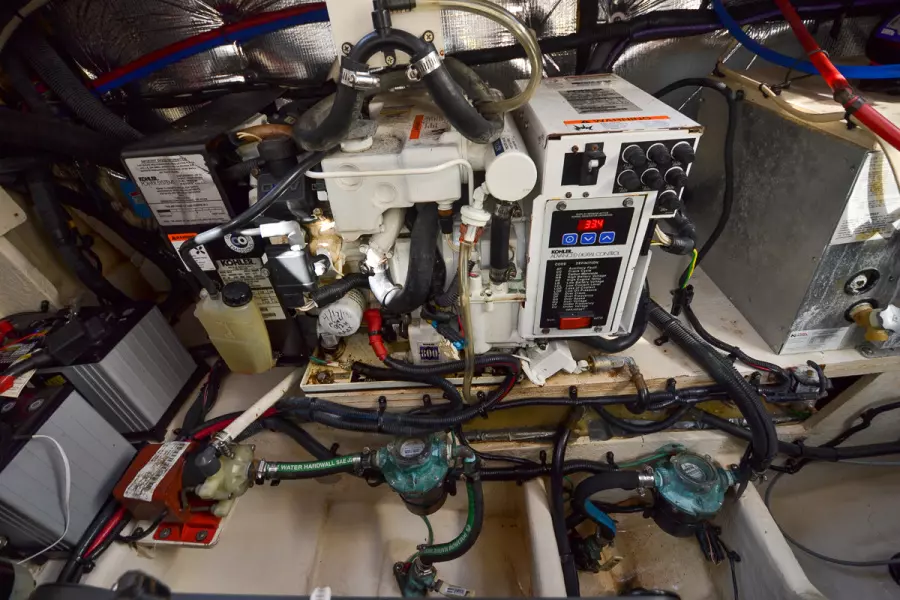 2010 Sea Ray 310 Sundancer