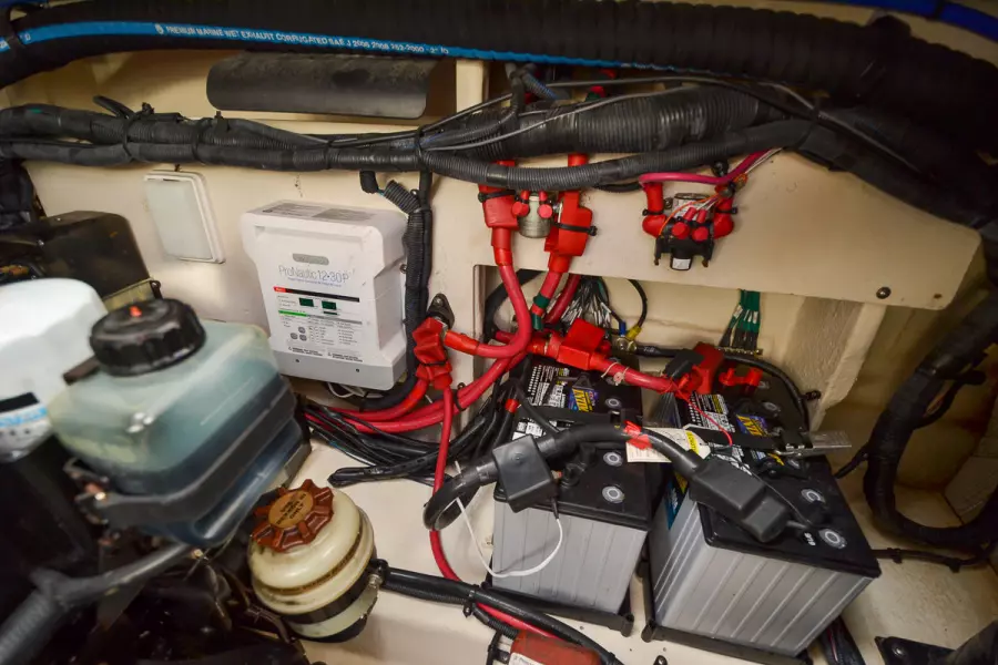 2010 Sea Ray 310 Sundancer