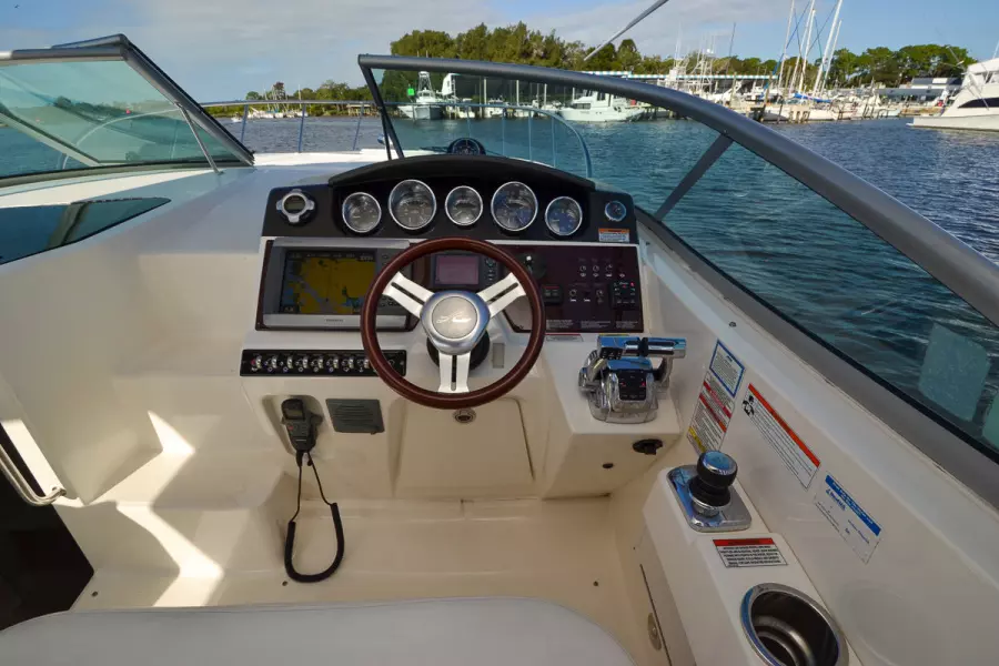 2010 Sea Ray 310 Sundancer
