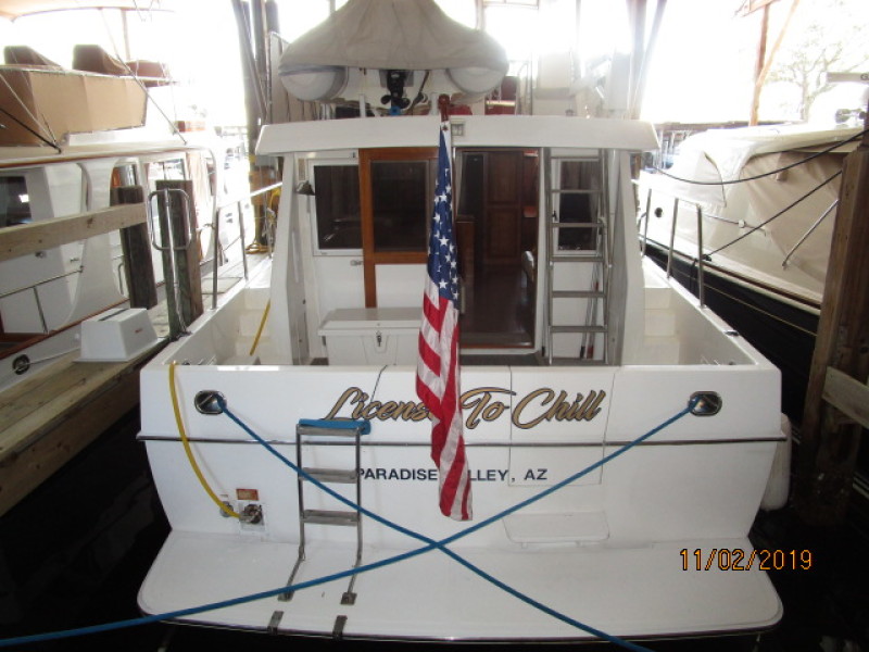 2000 Ocean Alexander "511 Classico"