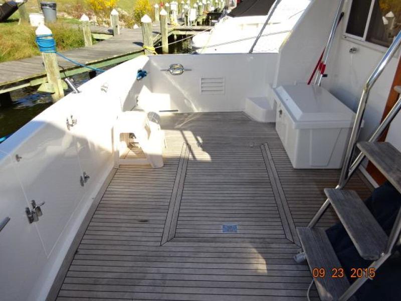 2000 Ocean Alexander "511 Classico"