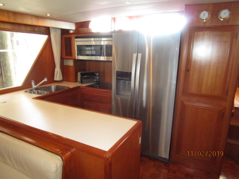 2000 Ocean Alexander "511 Classico"