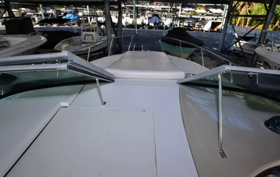 2001 Chaparral 300 Signature