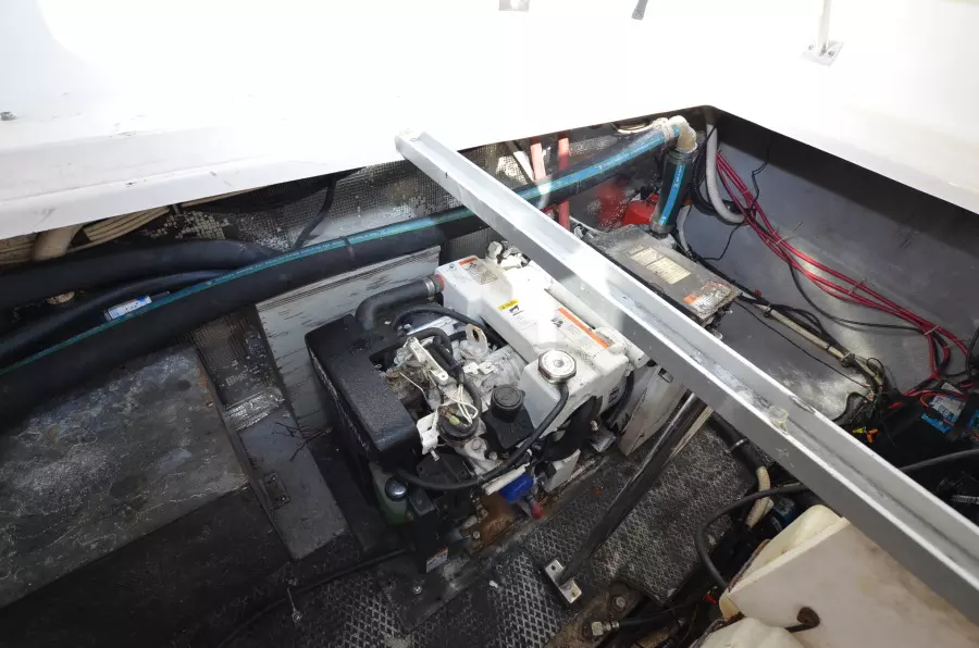 2001 Chaparral 300 Signature