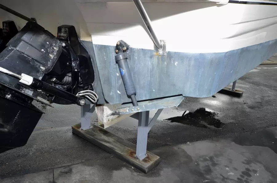 2001 Chaparral 300 Signature