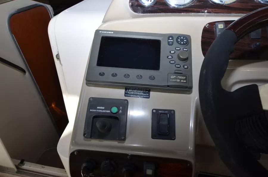 2001 Chaparral 300 Signature