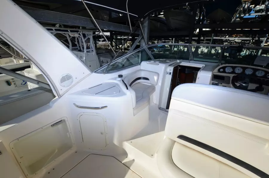 2001 Chaparral 300 Signature