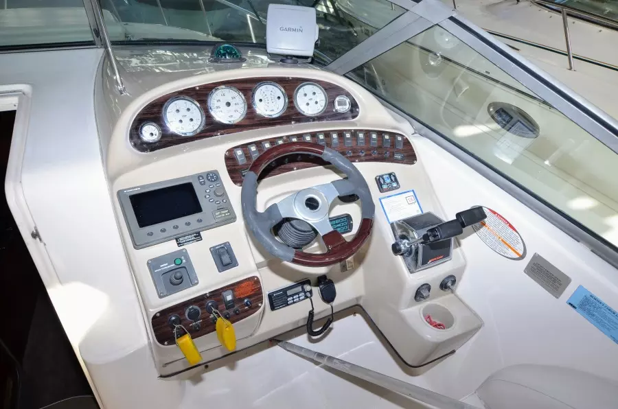 2001 Chaparral 300 Signature