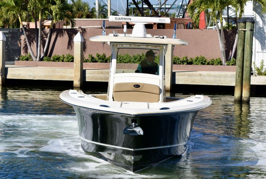 32' 2015 Scout 320 LXF