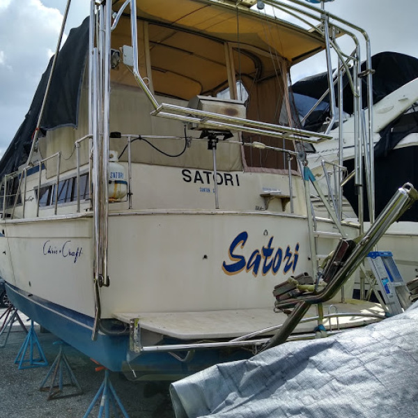 1980 Chris-Craft 350 Catalina
