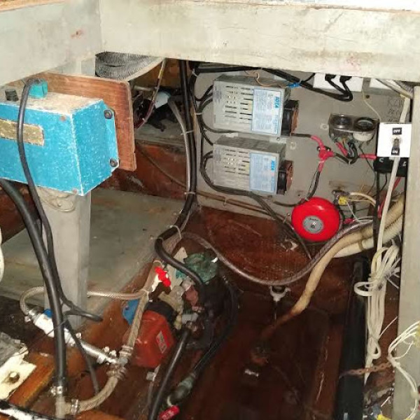 1980 Chris-Craft 350 Catalina