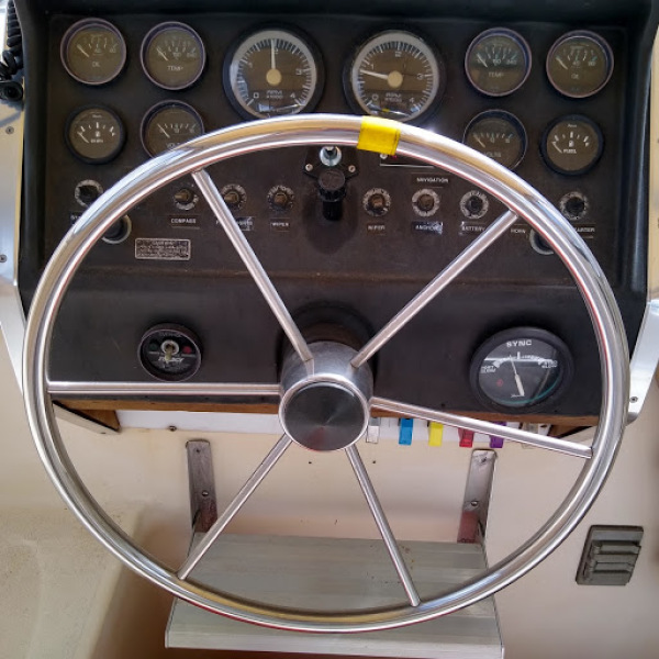 1980 Chris-Craft 350 Catalina