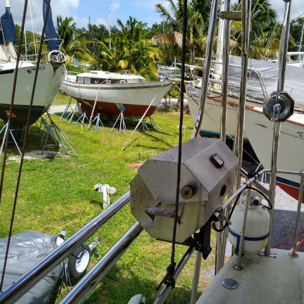 1980 Chris-Craft 350 Catalina