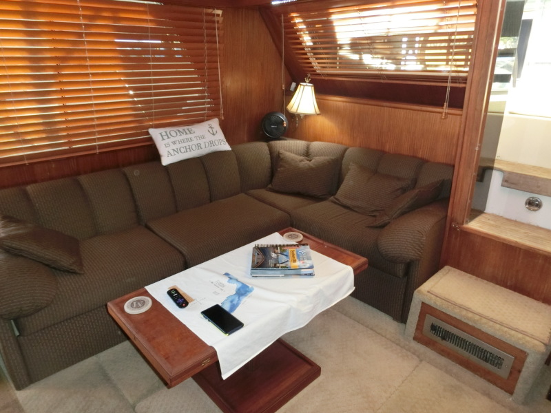 1993 Tollycraft 44 CMPY