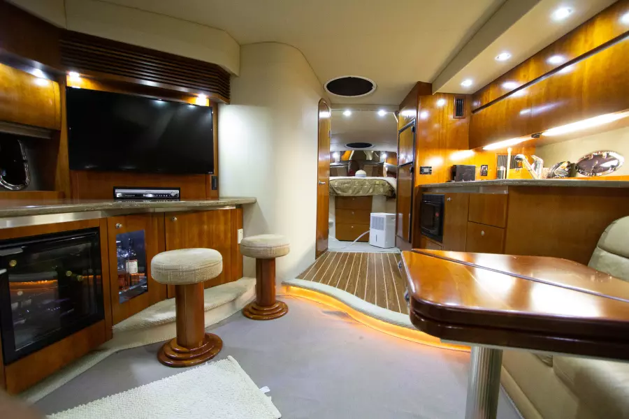 2008 Cruisers Yachts 420 Express