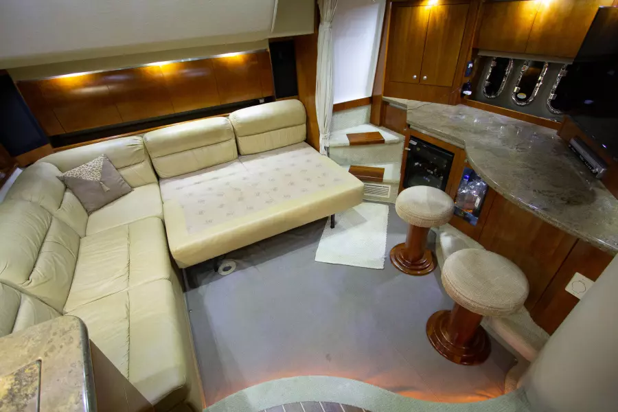 2008 Cruisers Yachts 420 Express