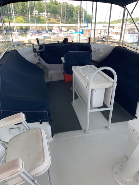1999 Mainship 350