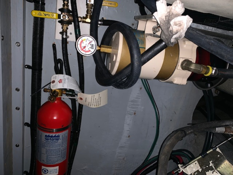 1999 Mainship 350