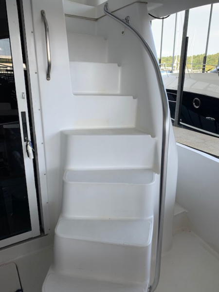 1999 Mainship 350