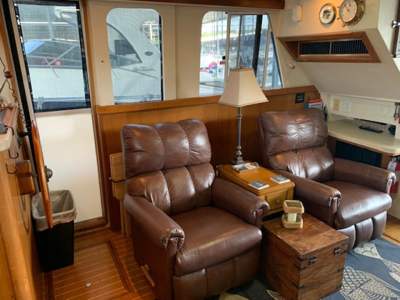 1999 Mainship 350