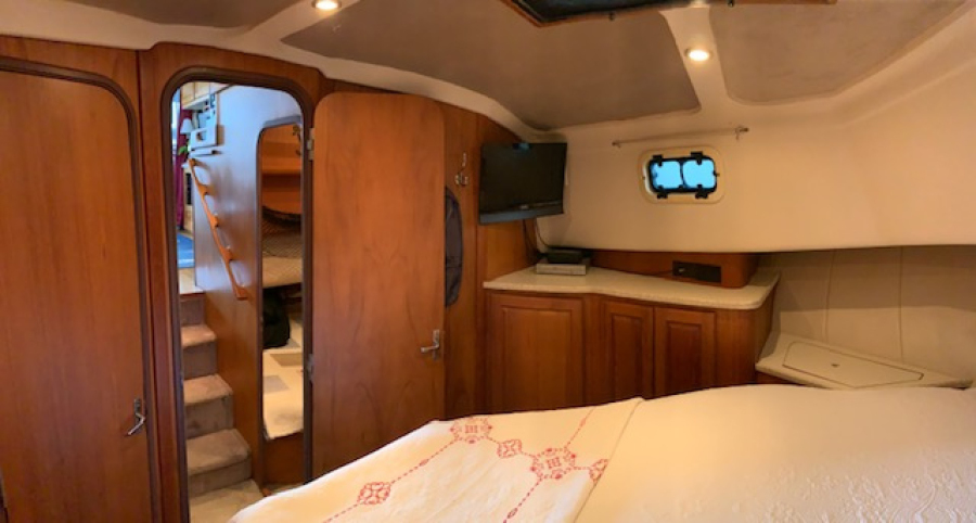 1999 Mainship 350