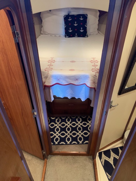 1999 Mainship 350