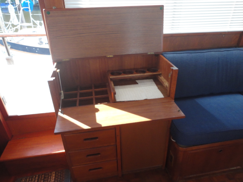 1978 Grand Banks 42 Classic
