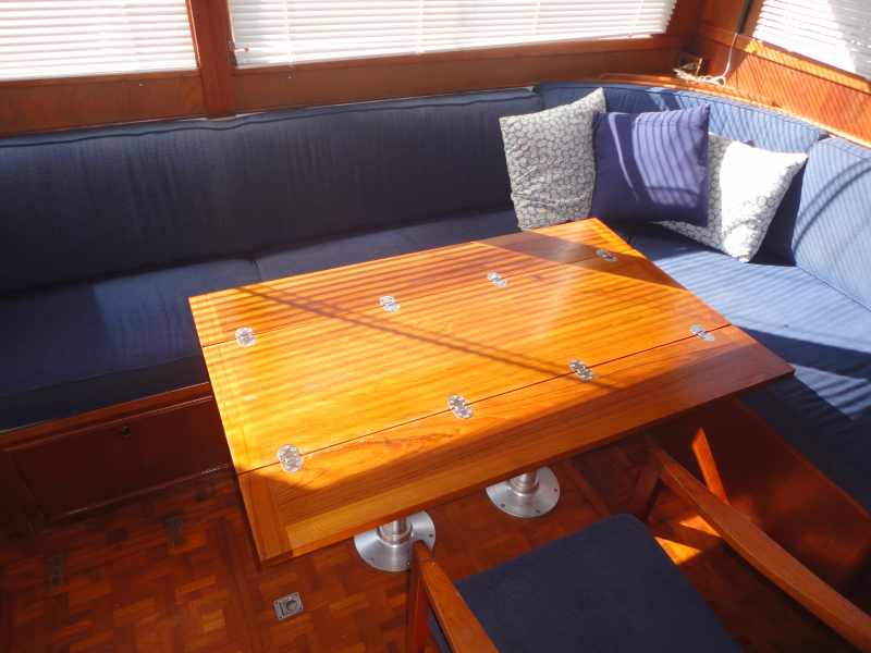 1978 Grand Banks 42 Classic