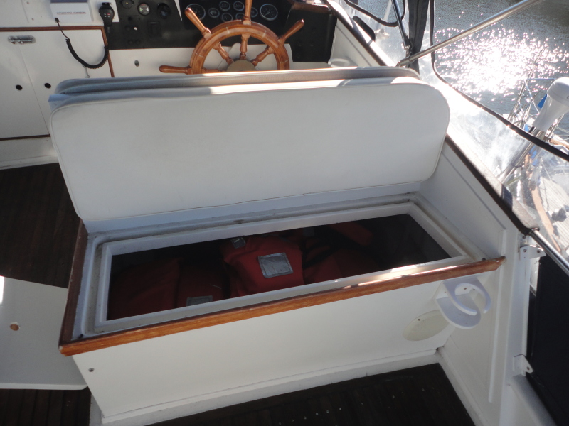 1978 Grand Banks 42 Classic