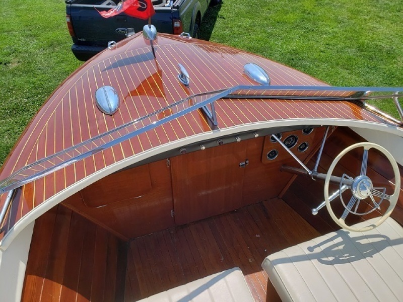 1952 Chris-Craft Holiday