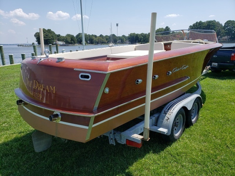 1952 Chris-Craft Holiday