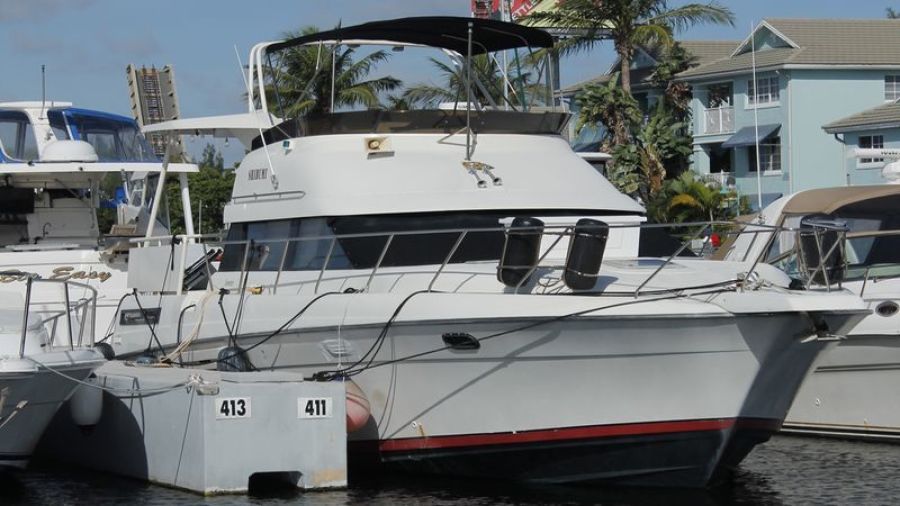 41' 1991 Silverton Aft Cabin