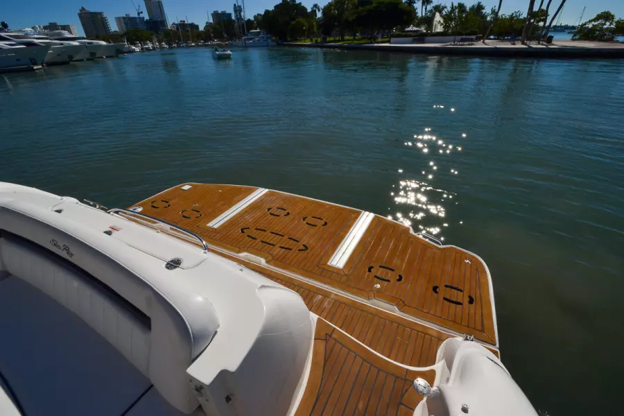 2011 Sea Ray 500 Sundancer