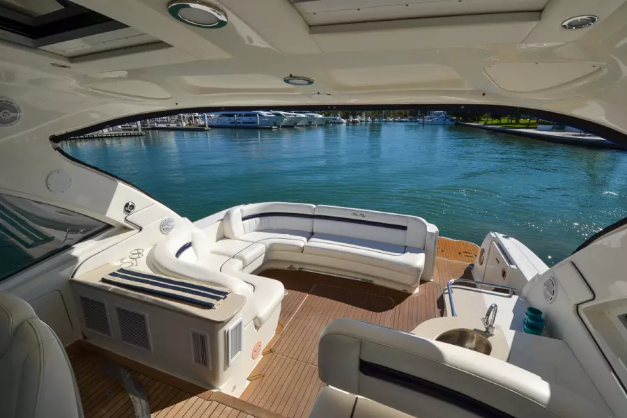 2011 Sea Ray 500 Sundancer