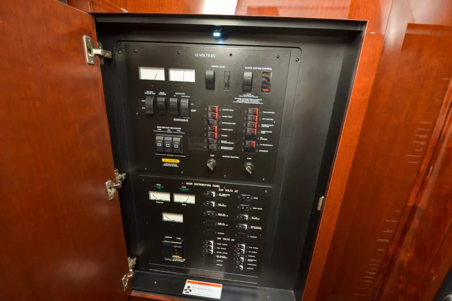 2011 Sea Ray 500 Sundancer